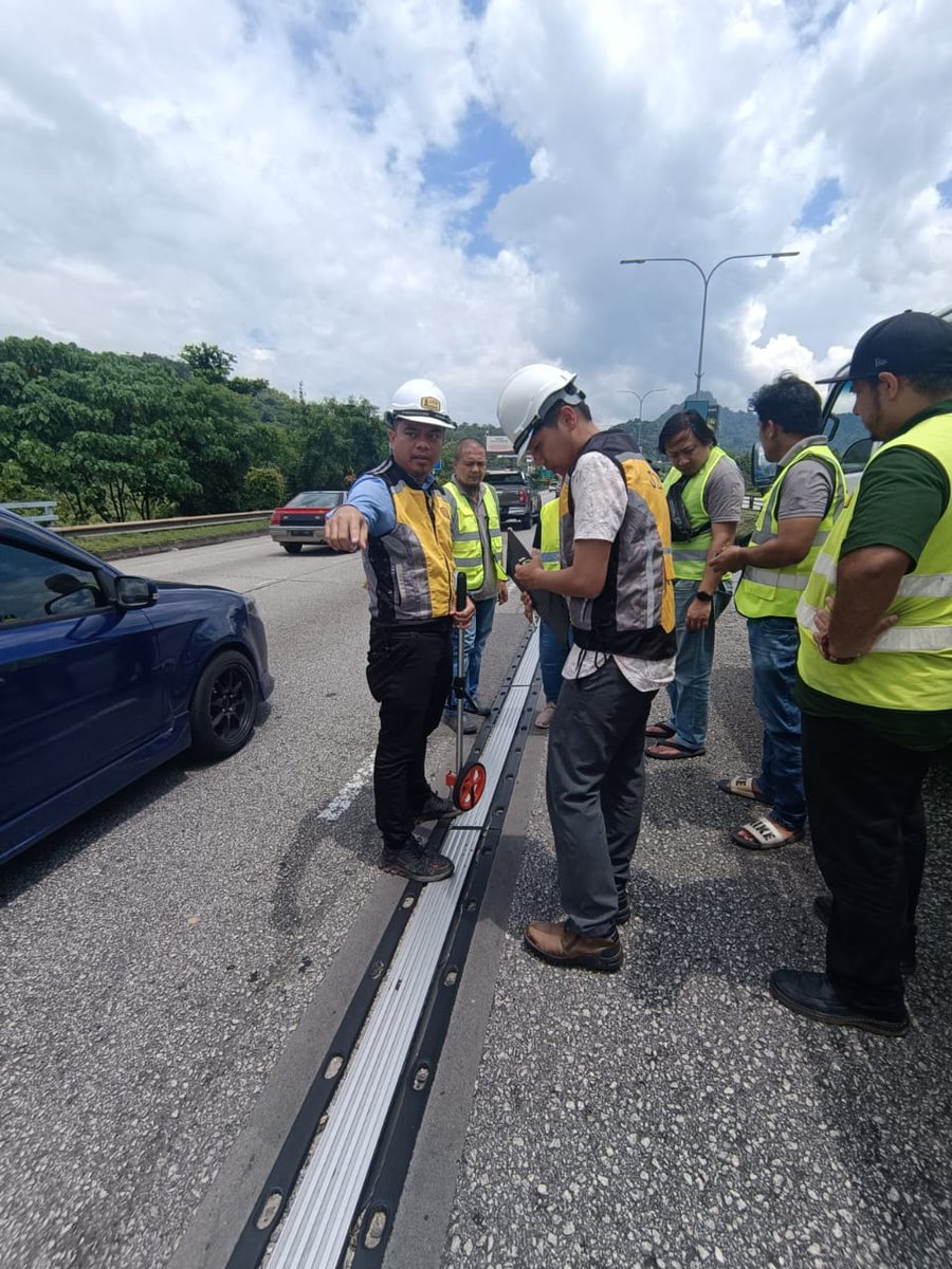 JKR Gombak tweet media