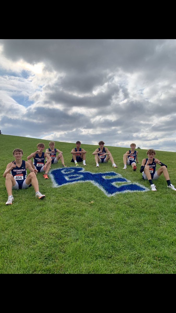 BEastXC's tweet photo. Brookfield East heading into the WIAA State Championships on October 28th with a nice victory last weekend and relaxing a bit coming to the finish!!  Representing Brookfield!!  #ONE https://t.co/tcyhFBocVU