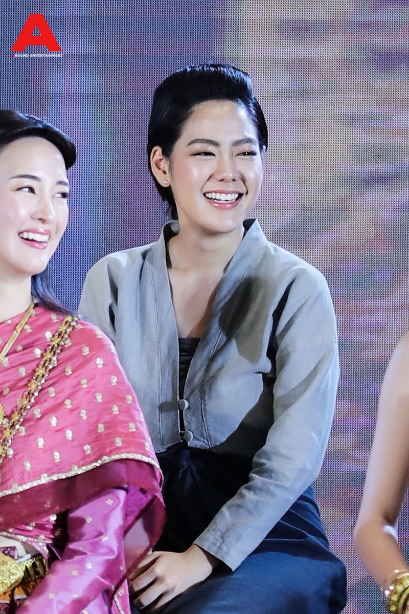 around_ent's tweet photo. อึ่ง​ "จ๊ะจ๋า แดนดาว" และ​ หมู่สง​ "ป๊อป​ ฐากูร" ในงาน​ "เปิดประตูสู่พรหมลิขิต"  LOVE DESTINY 2 

#เปิดประตูสู่พรหมลิขิต
#พรหมลิขิต
#LoveDestiny2 https://t.co/wVQlBfyDAs