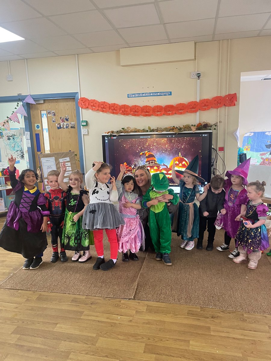 Halloween fun in nursery today 🎃