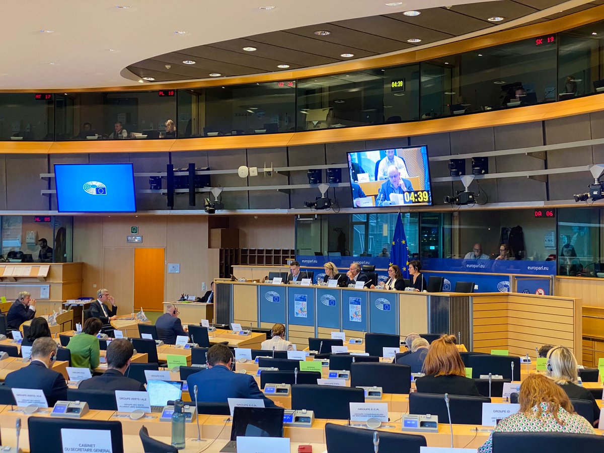 WielkopolskaBXL's tweet photo. 📍On 25 October, @EP_Agriculture
and NAT Commission of the @EU_CoR attended the joint hearing on territorial implementation of the #CAP 🌽🚜

✅The Coalition of @AGRIREGIONS, of which #WielkopolskaRegion is a member, was involved in organising this event. https://t.co/1F4gXAUHgt