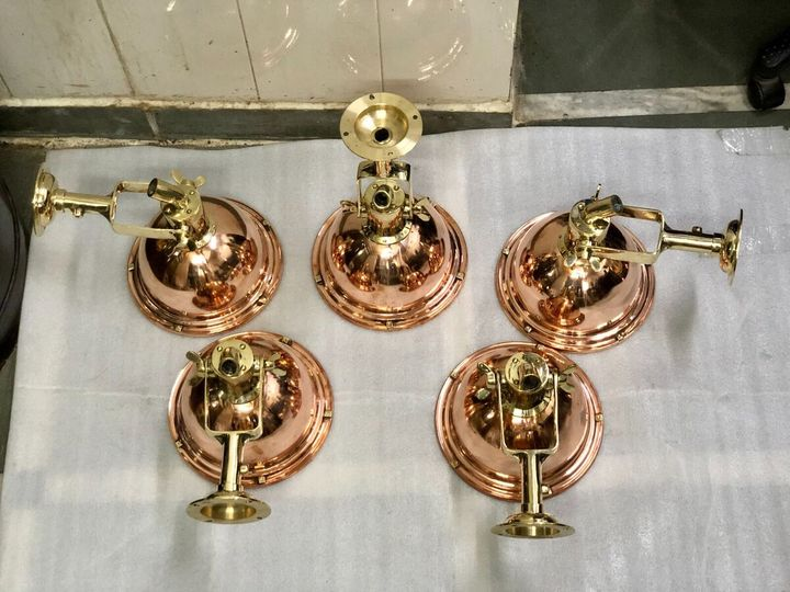 NauticaTreasury's tweet photo. #eBay #eBayStore #eBaySeller #CeilingLight #Brass #Copper #AntiqueReproduction https://t.co/elYNOaaYT6 https://t.co/R1A1lT3BDe