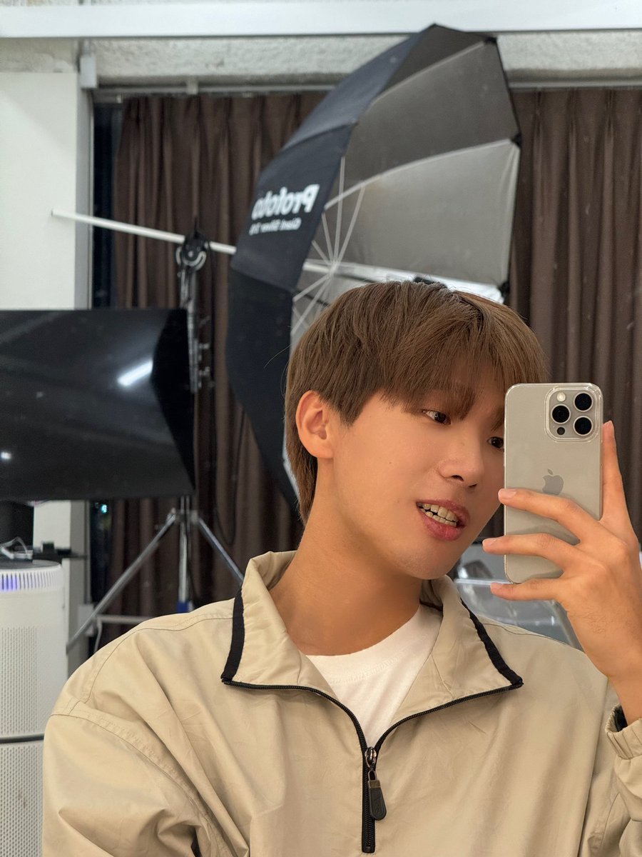 jongbum0317's tweet photo. 얼른 다른 사진들도 올리고 싶으네😤😤 https://t.co/KUJxDVJhJN