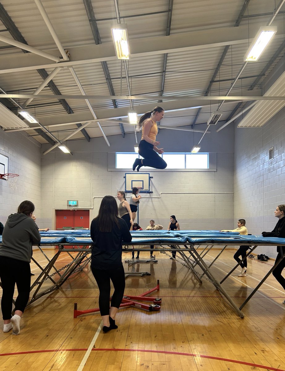 PepassMA_elise's tweet image. Had a great morning at @LochendHigh @LochendPEDept Active Girls Day 💜
Well Done to all the S1 & S2 girls and the S6 sports leaders!