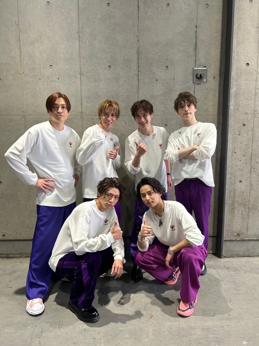 福岡のライブ楽しかった〜！

ライブって良いね！！

帰ってハイボール飲んで寝よーっ！
楽しい夢を見られそうな予感がするよっ！