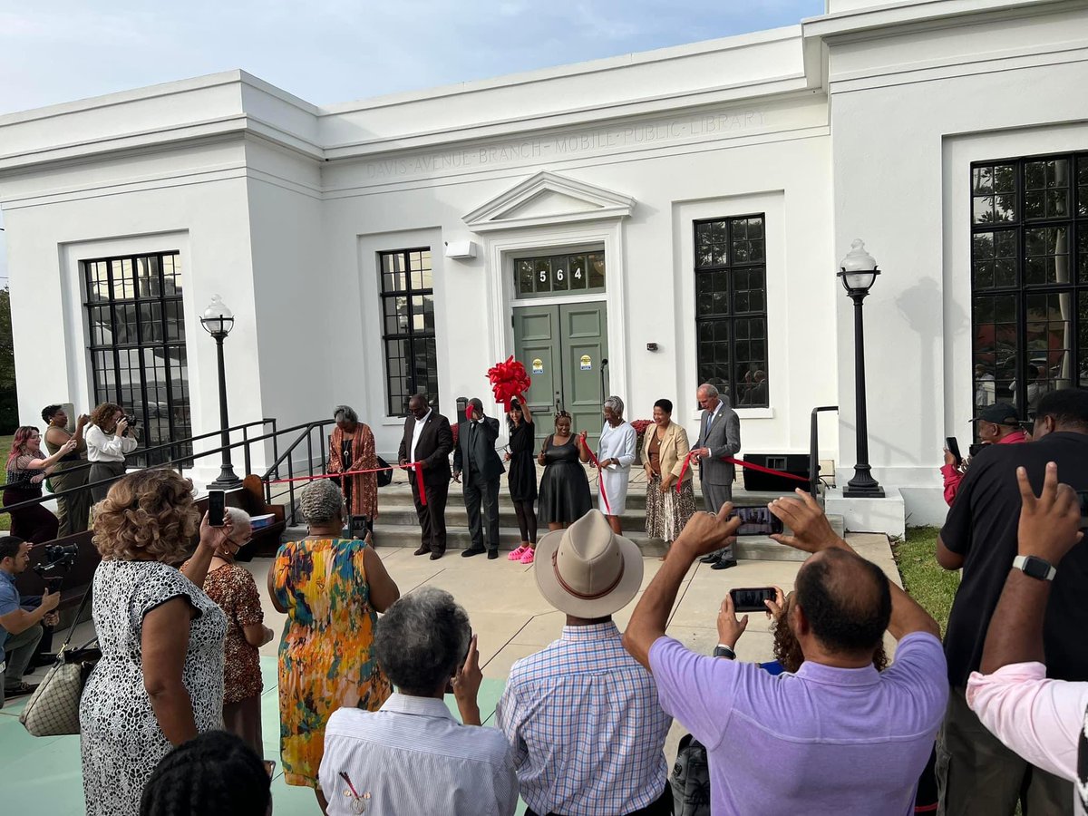 dffaaht1's tweet photo. REMEMBERING THE AVENUE at the Historic Avenue Cultural Center. 4th and 5th generations celebrating Mobile, Alabama and family history! HOURS of OPERATION: Tue - Sat, 10am - 5pm https://t.co/LHUWhIWLLN