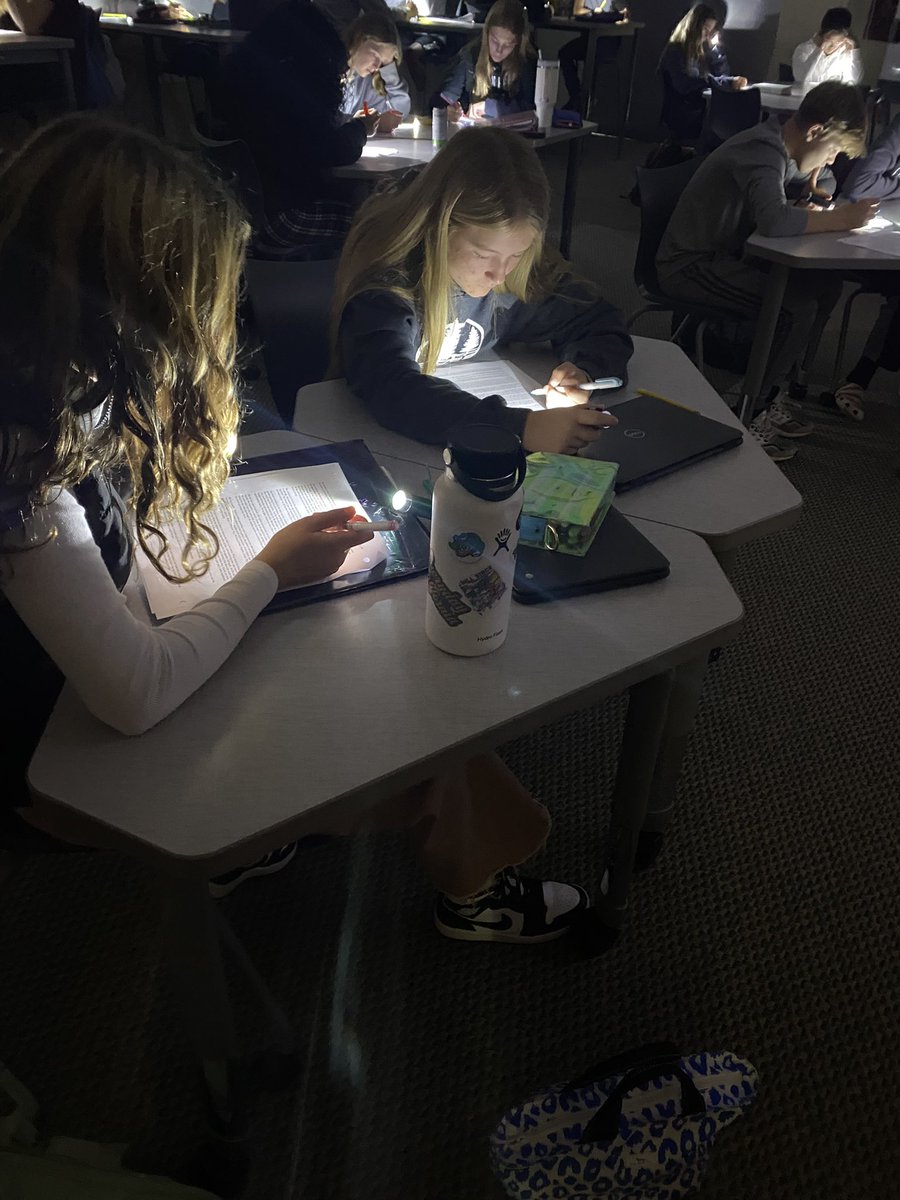 Kate Moster tweet media