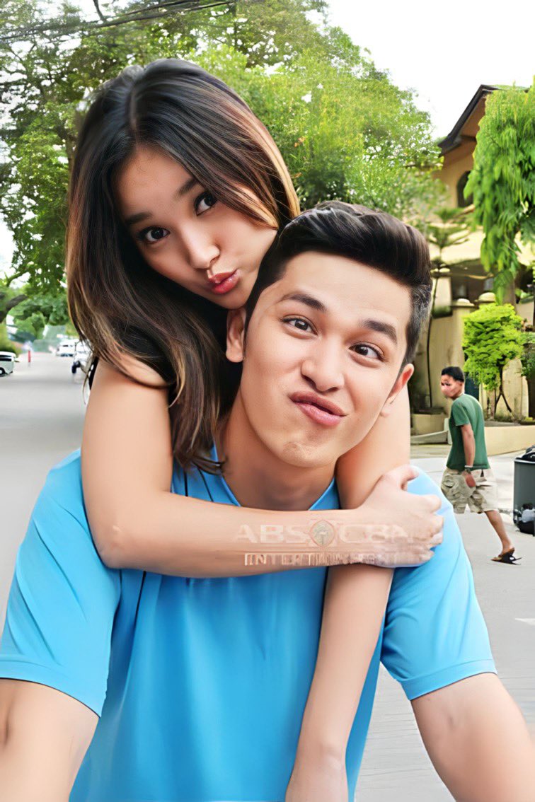 itsmejayvee_27's tweet image. New Photos of @MissKareee &amp;amp; @AljonMendoza_ 💛 don’t forget to watch &amp;amp; stream Hex Boyfriend on YouTube.
Here’s the link youtu.be/_zliDlLdam4?si… and vote them on #9thRAWRAwards lionheartv.net/9thrawrawards/… and choose KarJon
#KarJon #KarinaBautista #AljonMendoza #HexBoyfriend