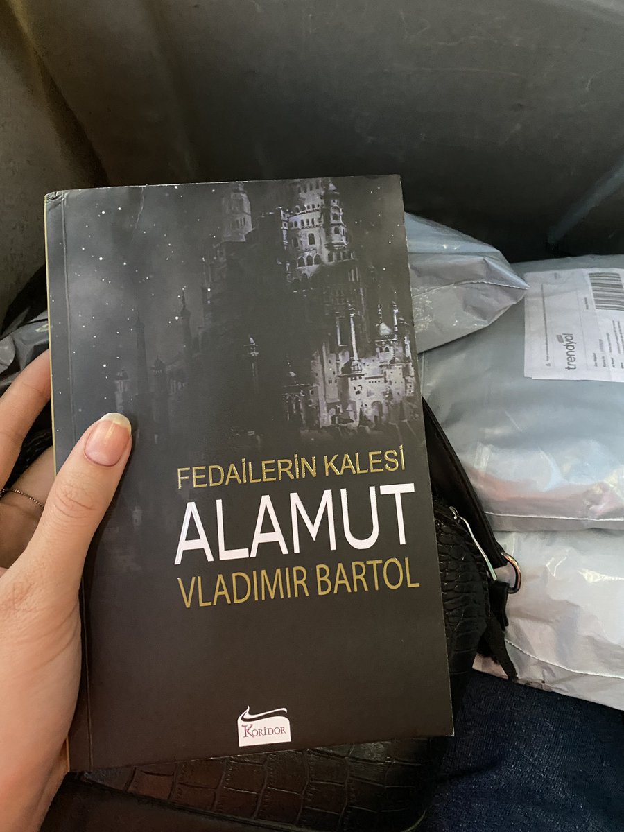 Haşhaş olmadan bile ayakta uyuyan insanlar var Hasancım 💤