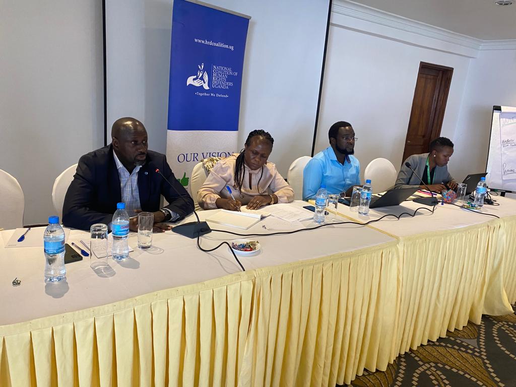 NCHRD_UG's tweet photo. ✍️On a side event, our ED @BRKirenga defined civic space as the universally accepted rules that allow citizens to express/discuss political social economic well being to influence policy. He points out stringent laws that make the right to protest tedious and frustrating.
#ACPHR https://t.co/DYot08zn55