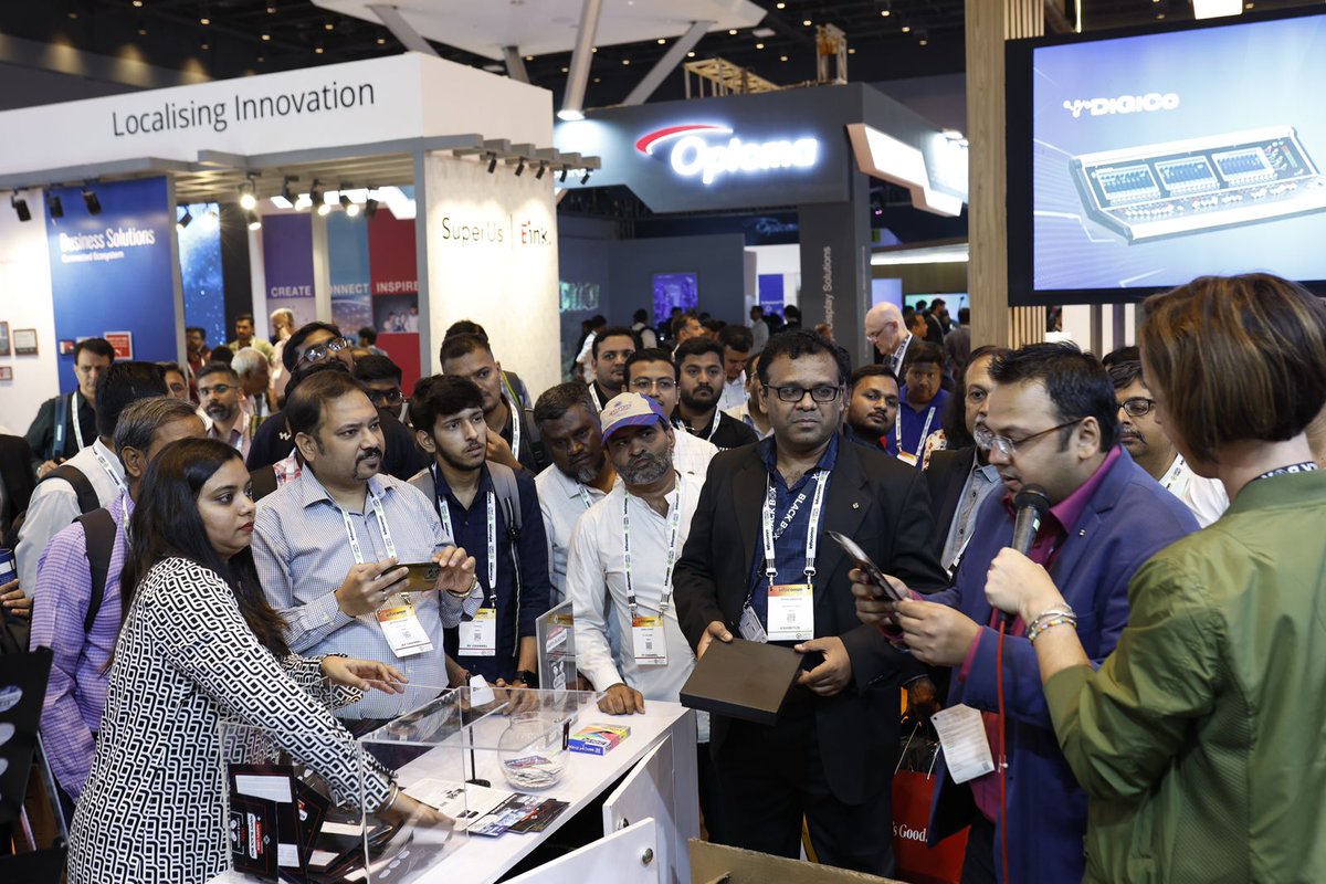 InfoCommIndia's tweet image. Day 2 of InfoComm India 2023 was ABSOLUTELY PACKED WITH PEOPLE! Just 1 day left to soak in all the atmosphere and connect with all your industry peers! See you tomorrow 
#InfoCommIndia #ProAVTechnology #industry #AVTweeps #DigitalTransformation #TradeShow #Networking