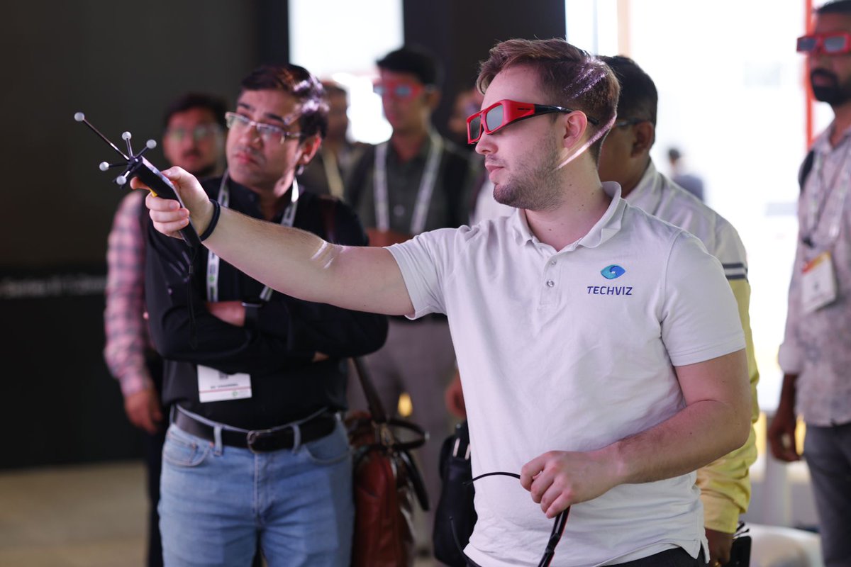 InfoCommIndia's tweet image. Day 2 of InfoComm India 2023 was ABSOLUTELY PACKED WITH PEOPLE! Just 1 day left to soak in all the atmosphere and connect with all your industry peers! See you tomorrow 
#InfoCommIndia #ProAVTechnology #industry #AVTweeps #DigitalTransformation #TradeShow #Networking