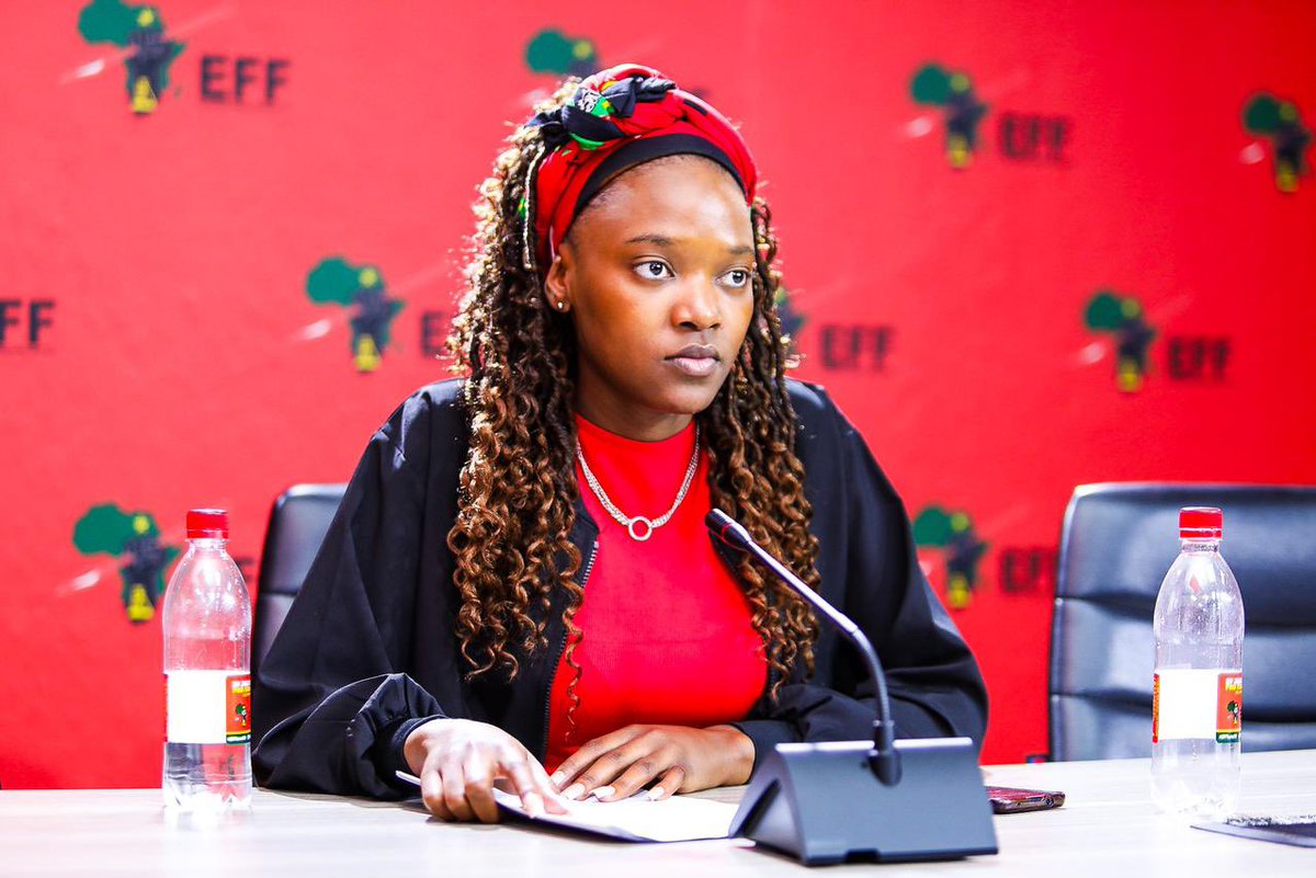 EFFYouthCommand's tweet photo. ♦️In Pictures♦️
The EFFSC Officials, Acting Secretary General, @Khanya_bungane and Treasurer General, @Amanda_Ntombel in attendance at the #EFFSCPresser.
#RegisterToVoteEFF https://t.co/PMUKVipNV2
