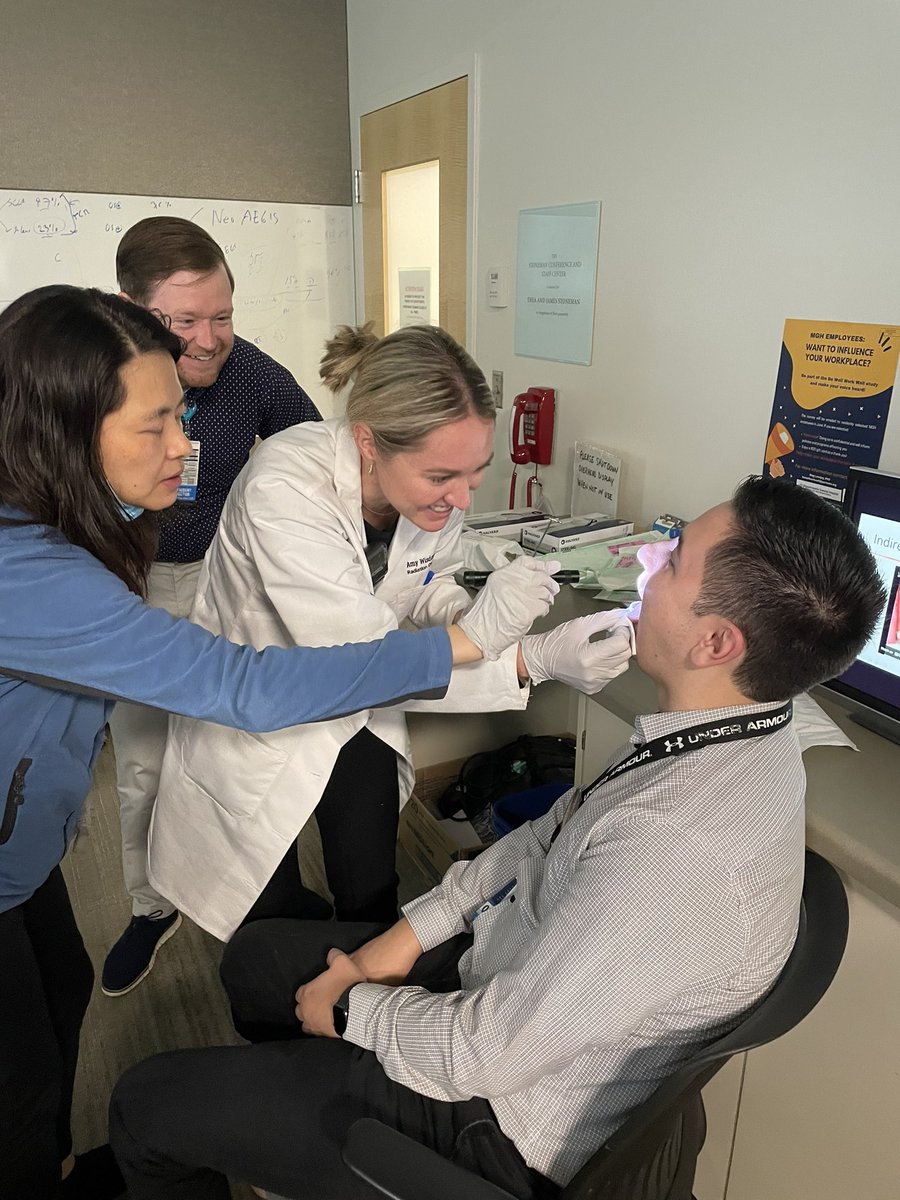 Excellent educational section on oropharynx cancer by @morayouknow. He’s so committed that he even volunteered for a mirror exam by @AmyWisdom8. @HarvardRadOnc @MGHCancerCenter