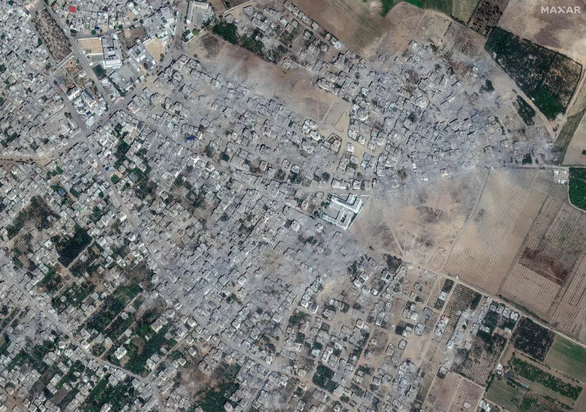 YourAnonOne's tweet image. BREAKING: View of Gaza, before and after the Israeli strikes.
