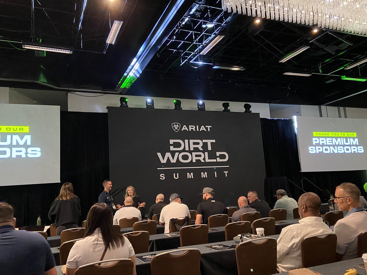 LoriDitoro's tweet photo. Ready to kick off Day 2 of @Ariat #DirtWorld! #Buildwitt @4ConstructnPros @EquipmentToday https://t.co/09vSGA4eHU