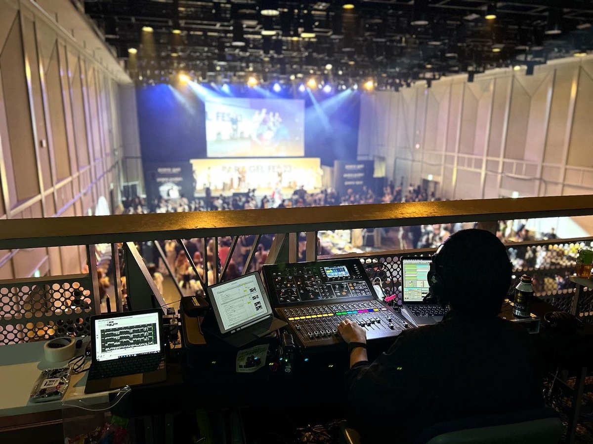 jssinc_co_jp's tweet photo. 【現場紹介】ザ・ガーデンホール
#jss #pablicaddress #soundreinforcement #stage #lacoustics #kivaii #midasconsoles #m32r #abultonlive #yebisu #恵比寿ガーデンホール #operator #yogo https://t.co/4PdxttJ4xP
