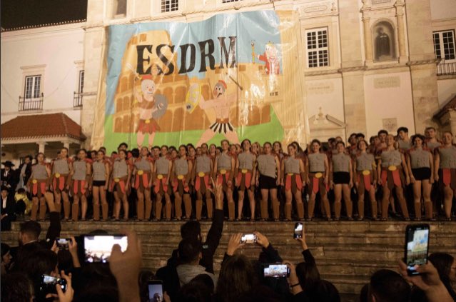 Juhsousa110's tweet photo. que orgulho fazer parte disto💗 ESDRM e vara rosa no coração
O campeão voltou! https://t.co/jSJ2KiXBPo
