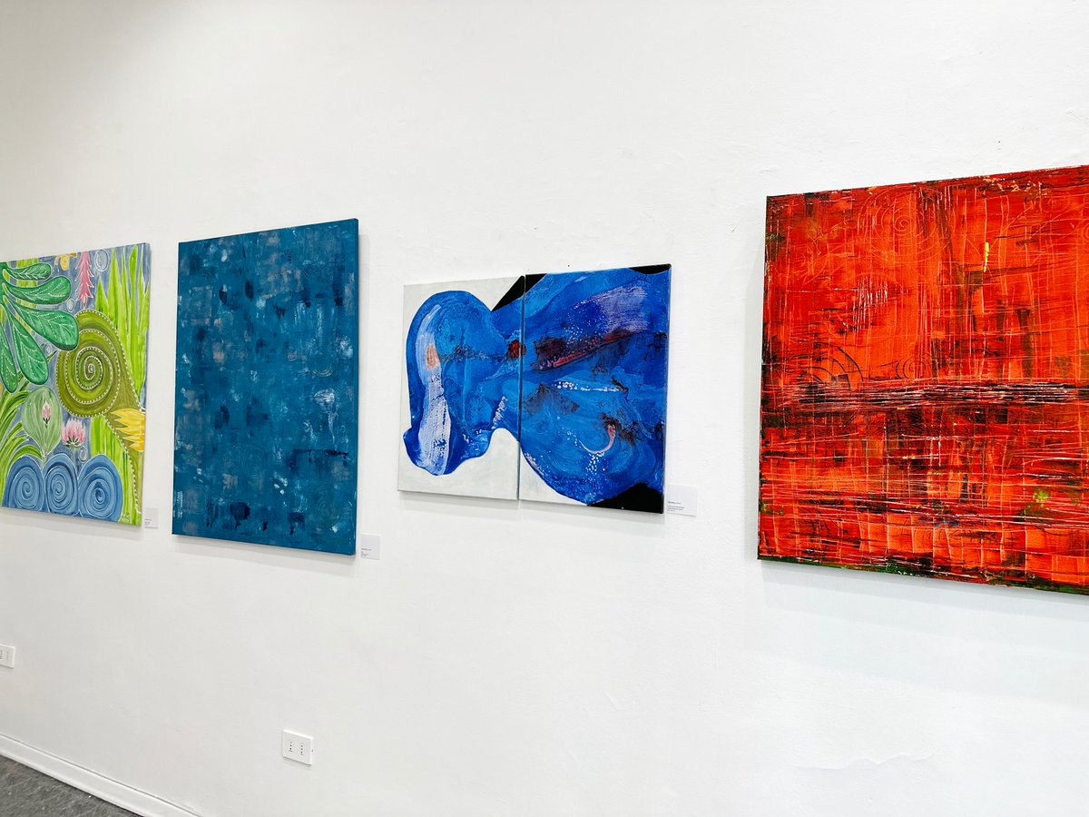 farbkosmos's tweet photo. Rome Art Week RAW bei Rossocinabro 
#romeartweek #rossocinabro #kirstenkohrtart #kirstenkohrt https://t.co/RuyhrHJOyP