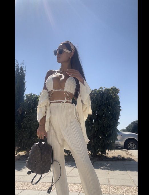 Life's an adventure; make every moment count. We're here to help! 🌄🌟  #Model #FridayVibes #SunnyDay #stripchat<a href="/tag/model"class="tags"><span>#model</span></a><a href="/tag/sunnyday"class="tags"><span>#sunnyday</span></a><a href="/tag/fridayvibes"class="tags"><span>#fridayvibes</span></a><a href="/tag/stripchat"class="tags"><span>#stripchat</span></a>