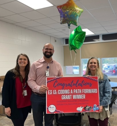 Lauren Woolley (@l_woolley) on Twitter photo Congrats Shelby Elementary <a href="/ShelbyALSchools/">Shelby Co Schools AL</a> for being awarded the E3 I 3: Coding a Path Forward Grant. The <a href="/ShelbyEdTech/">Shelby EdTech</a> Team is super excited about working with the teachers and students at Shelby Elem. on this project to further integrate the Al. Computer Science standards. Congrats Shelby Elementary <a href="/ShelbyALSchools/">Shelby Co Schools AL</a> for being awarded the E3 I 3: Coding a Path Forward Grant. The <a href="/ShelbyEdTech/">Shelby EdTech</a> Team is super excited about working with the teachers and students at Shelby Elem. on this project to further integrate the Al. Computer Science standards.