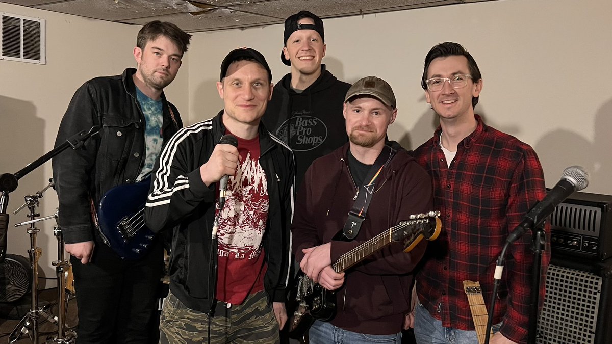 Doug Keller And The Dubbed Subs tweet media