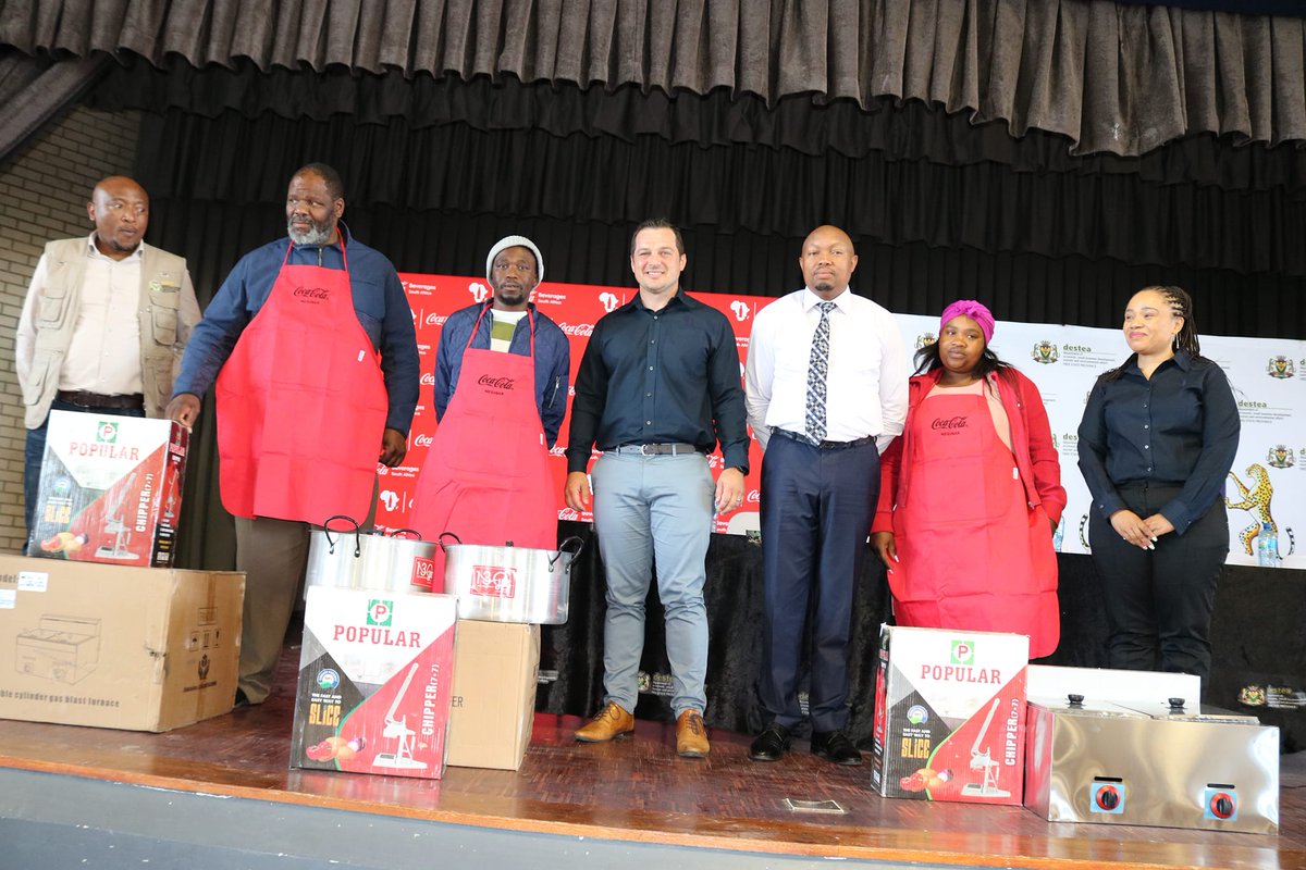 FSDESTEA's tweet image. This support will help with the generation of employment and alleviation of poverty thus contributing to the overall economy of the country.
#TownshipEconomyRevitalisation
#FreeStateEconomy
#SMMESupport
#TownshipEconomy
#LeaveNoOneBehind