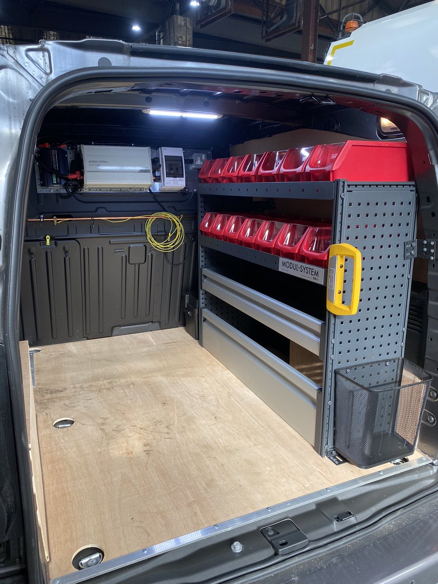 MorePower2use's tweet image. Just another fit out but with an inverter installed 😜 this is made easy with the help from the van fit out company called #ModulSystem 🫶🏻
