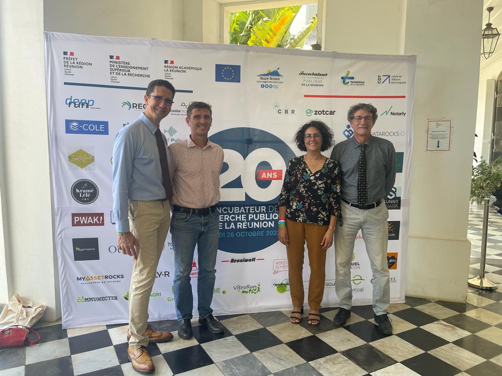 C'est avec plaisir que nous avons participé aux 20 ans de l'incubateur de la recherche publique qui accompagne depuis 20 ans sur le territoire réunionnais des porteurs de projets dans la création et le lancement de leur start-up.

> Pour en lire plus : t.univ-reunion.fr/3480