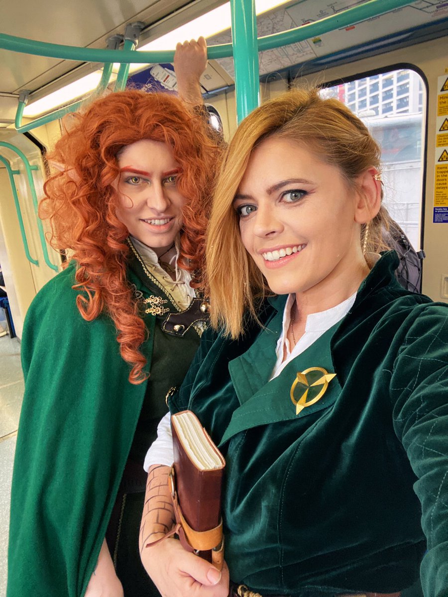 saraparker's tweet photo. @VoiceOfOBrien We are still screaming #insidevoice - thank you so much .... off to the CR shoot, we'll see you at MCM #crittercon https://t.co/IrGgdX7tkE