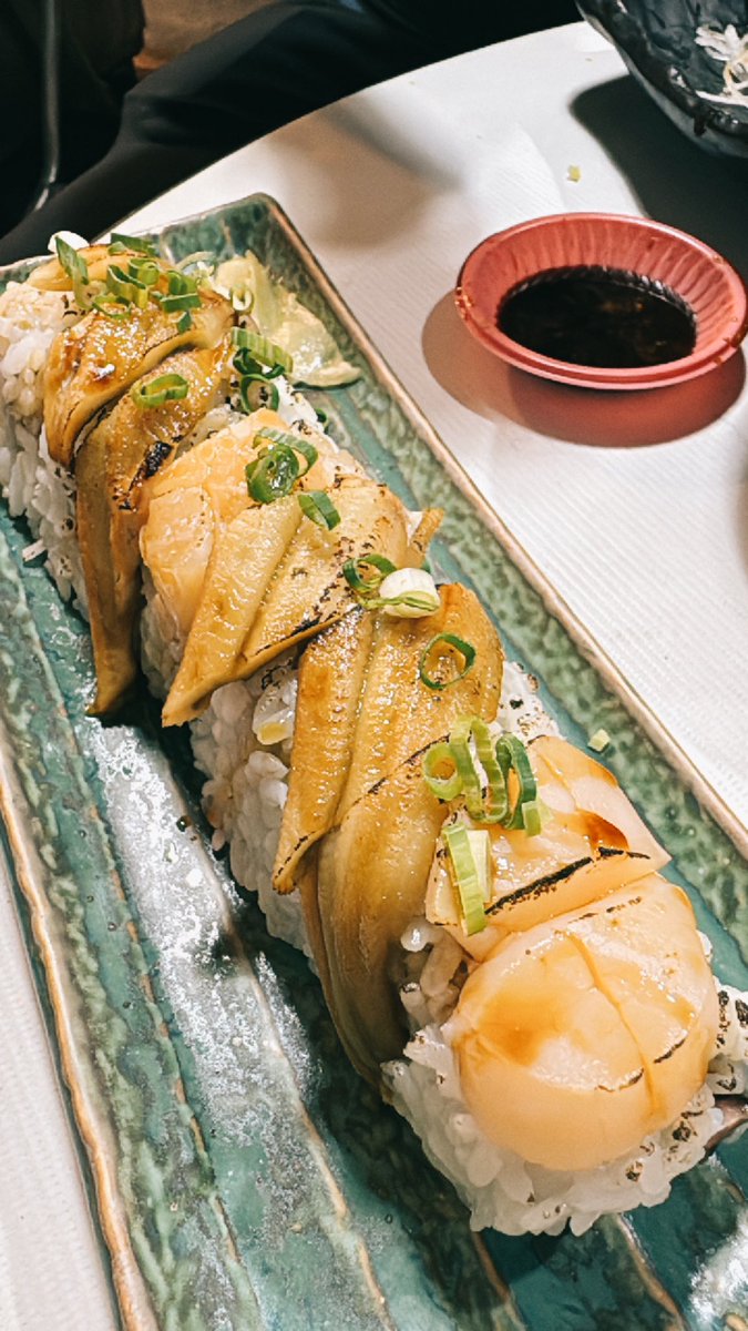 隨便吃的價錢都可以去吃吃到飽
大食怪真的有夠困擾的啦🤤 https://t.co/iH2EQwx31C