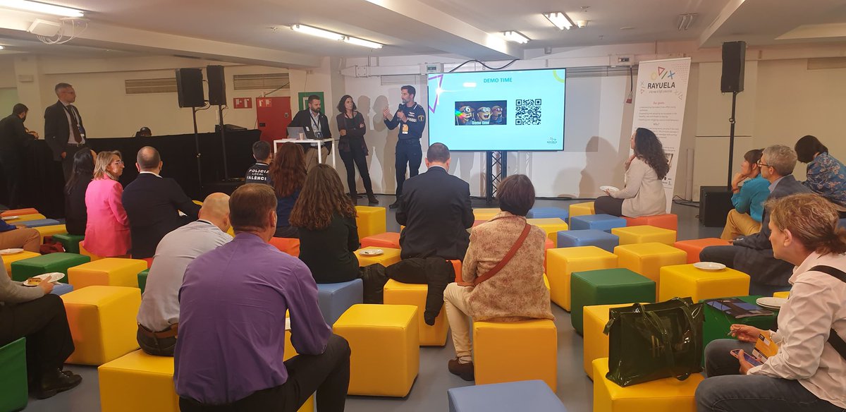 PoliciaLocalValència (@policialocalvlc) on Twitter photo Participem al "Security Research Event" organitzat per la <a href="/EU_Commission/">European Commission</a>, un lloc d'encontre a on les entitats europees que investiguem la #seguretat compartim els resultats dels nostres projectes 🇪🇺👮
#SRE2023
<a href="/EuHybnet/">EU-HYBNET Project</a>
<a href="/DarleneProject/">DARLENE Project</a>
<a href="/improve_heu/">@improve_heu</a>
<a href="/RAYUELA_H2020/">RAYUELA</a> Participem al "Security Research Event" organitzat per la <a href="/EU_Commission/">European Commission</a>, un lloc d'encontre a on les entitats europees que investiguem la #seguretat compartim els resultats dels nostres projectes 🇪🇺👮
#SRE2023
<a href="/EuHybnet/">EU-HYBNET Project</a>
<a href="/DarleneProject/">DARLENE Project</a>
<a href="/improve_heu/">@improve_heu</a>
<a href="/RAYUELA_H2020/">RAYUELA</a>