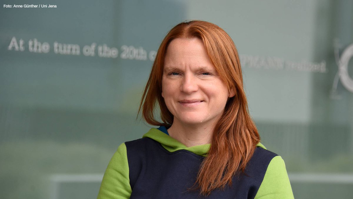 UniJena's tweet photo. Janine Kirstein ist neue Professorin für #Biochemie des Alterns @UniJena und forscht und lehrt am @LeibnizFLI. Sie möchte anhand von C. elegans als Modellorganismus verstehen, wie Alzheimer oder Morbus Huntington als Krankheiten des Alterns entstehen.

➡️ https://t.co/mi7lr5pXpK https://t.co/2eruCulJa8