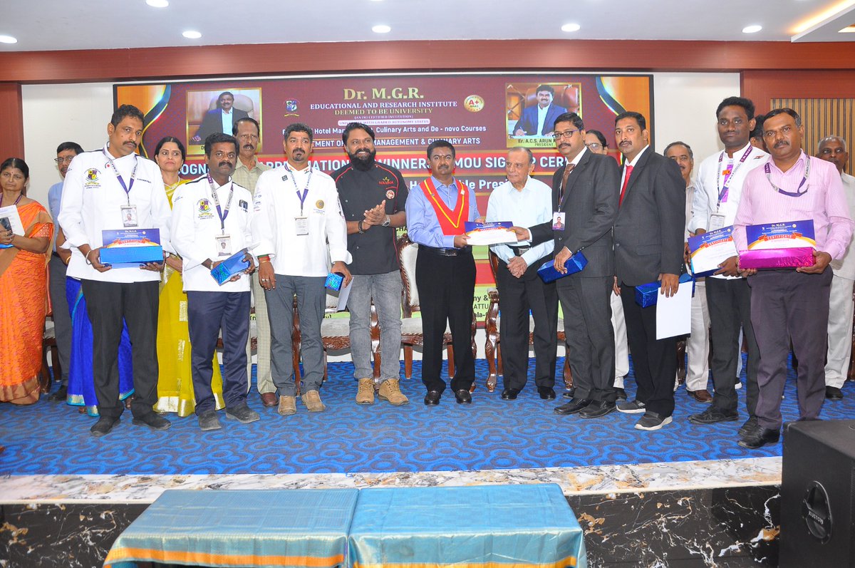 AcsArunkumar's tweet photo. Feeling elated to be a part of the Recognition Ceremony and Honoring our Hotel Management students who participated and won in the 6th edition of SICA Culinary Competition organized by South India Chefs Association (SICA, Chennai).
#MGRERI #HMCT #SICA #culinarycompetition https://t.co/tqoH3ZB802