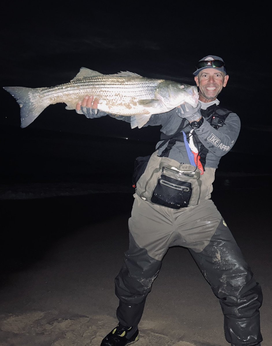 mike_Iaconelli's tweet image. Took a trip up north last night to do a little surf fishing for these beauties! Shout out to South Philly Fred and John Valdez for teaching me some new things! Can’t wait to get back out there and try again! #goingike #ikeapproved #surffishing #stipedbass