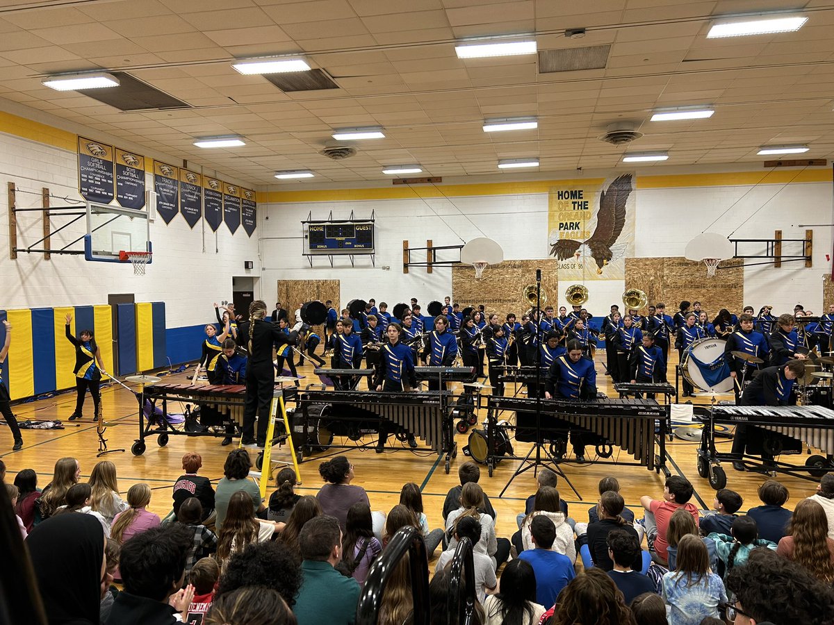 Michele Hallman (@m_hallman_ojh) on Twitter photo Sandburg marching band is back and sound amazing!! Love seeing former OJ students!! 💙💛 Sandburg marching band is back and sound amazing!! Love seeing former OJ students!! 💙💛