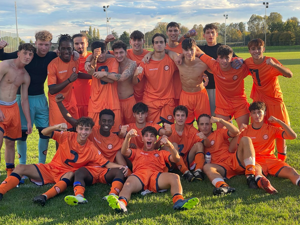 LA JUNIORES CONQUISTA MEZZOLARA 🔥
L’Olandesina si impone grazie ai gol di Mazzi al 50′ e di Niccolai al 90′ 🟠
#uspistoiese1921
