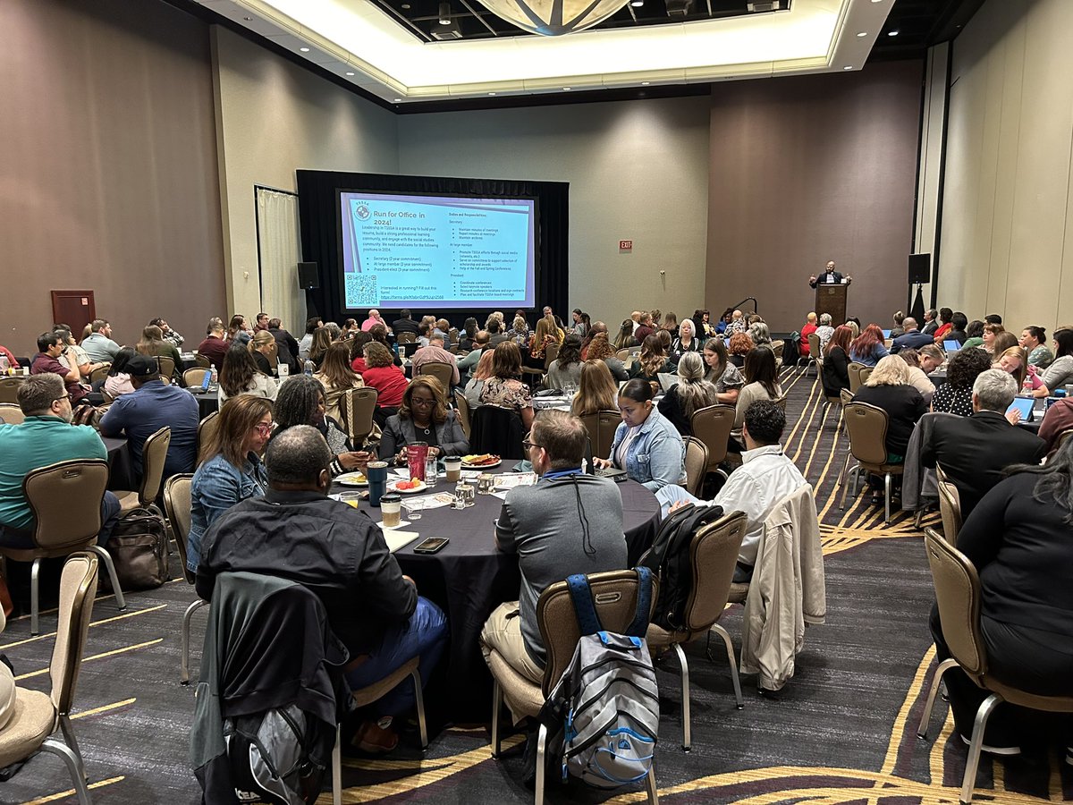 There’s a full house for the @TXTSSSA conference this morning! Great seeing everyone in #Houston for the @TxSocialStudies conference! #TXCSS2023