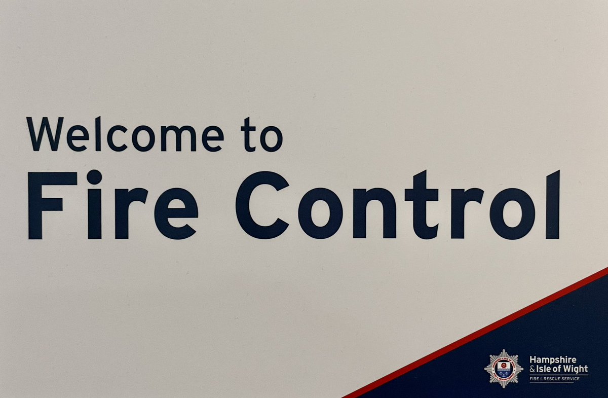 Pete White (@petewhite999) on Twitter photo Need a new & rewarding challenge? Join the amazing team in <a href="/hiwfrs_control/">Hampshire & Isle of Wight Fire Control</a> who take 999 calls & mobilise fire engines across Hampshire & the IoW. ๐ Fire Control play a major role in the work of <a href="/HantsIOW_fire/">Hampshire & Isle of Wight Fire & Rescue Service</a> ๐ protecting local communities.
Apply here:
careers.newjob.org.uk/HFRS/job/Eastlโฆ Need a new & rewarding challenge? Join the amazing team in <a href="/hiwfrs_control/">Hampshire & Isle of Wight Fire Control</a> who take 999 calls & mobilise fire engines across Hampshire & the IoW. ๐ Fire Control play a major role in the work of <a href="/HantsIOW_fire/">Hampshire & Isle of Wight Fire & Rescue Service</a> ๐ protecting local communities.
Apply here:
careers.newjob.org.uk/HFRS/job/Eastlโฆ
