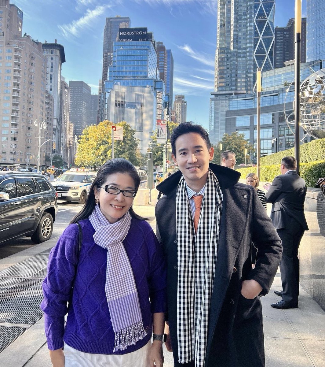 Voravutofficial's tweet photo. ‘ผ้าขาวม้าไทย วัยรุ่นเค้าฮิตกัน’
#ZapPower #SoftPower
#ไทยสร้างไทย https://t.co/rLuyt1PXM0