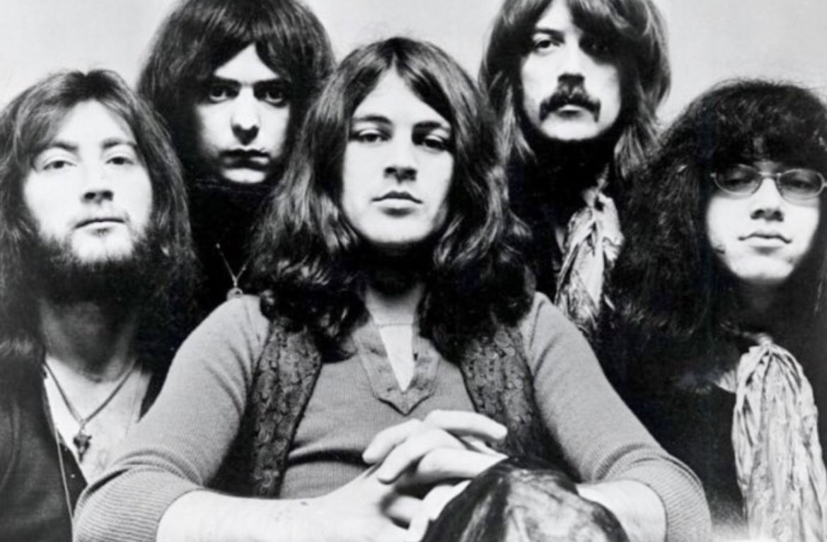 Vintage Rock N’ Roll 🎸 tweet media