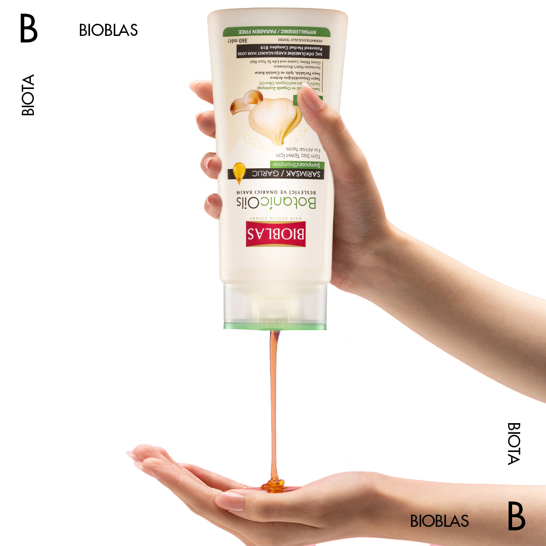 Doğanın sırrı saçlarında! 🌱 Gerçek sarımsak ve organik yağların muhteşem uyumu, saç dökülmesine veda ediyor ve saçlarını daha güçlü kılıyor.

Sarımsağın içeriği özenle korunarak %100 etkisi sağlanıyor. Saçları kökten uca güçlendiriyor, ve en güzel yanı, kokusuz formülü! 🌼