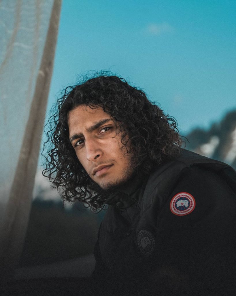 🚨 Sorties de ce vendredi 🚨

Vous allez écouter qui en premier❓ 

🔵 Projets : 

➖ISK
➖JEWEL USAIN
➖REMA
➖DAMSO (QALF LIVE) 
➖LIVAÏ &amp; COSMO
➖ZAKY
➖GRÖDASH X OG BRAX
➖HEYKEL 
➖KEMMLER

🔵 Sons : 

➖S.PRI NOIR X TIAKOLA
➖N’SEVEN 7
➖TAKE A MIC
➖HATIK
➖UZI
➖KYANA