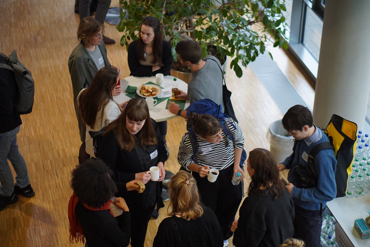 eggroup_lmu's tweet photo. We're so happy to see you all not only enjoying the input from the sessions of the #DGNet working groups, but also connecting with each other during the event!
#DGNet2023 #NetworkResearch https://t.co/uzDGtDyhH5