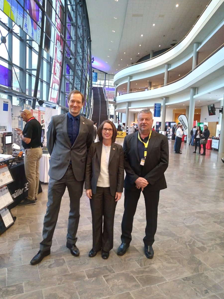 GermanyinTO's tweet photo. Great honour to open the 5th annual #GermanTechnologyDay in Canada, showcasing products and expertise in the field of automation and industry 4.0 from 22 companies to over 300 visitors from the GTA and beyond! 

For more infos and recordings please visit
https://t.co/ckE6eOqa4T https://t.co/3dP304HXde