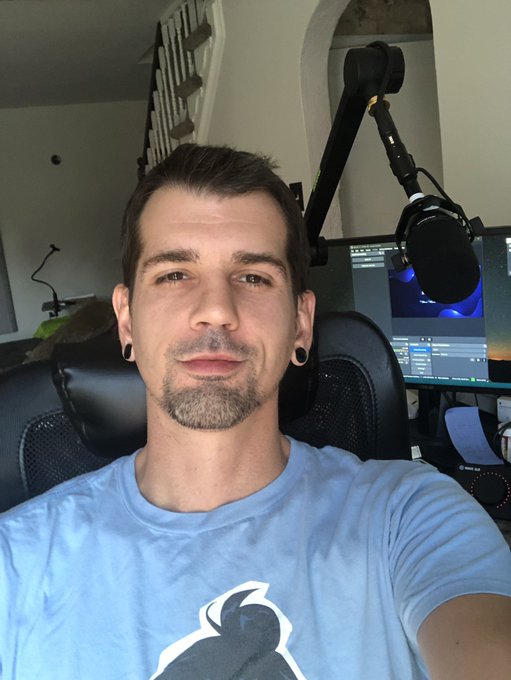 Join me for some morning fun on CB. https://t.co/zPg36E6C9w