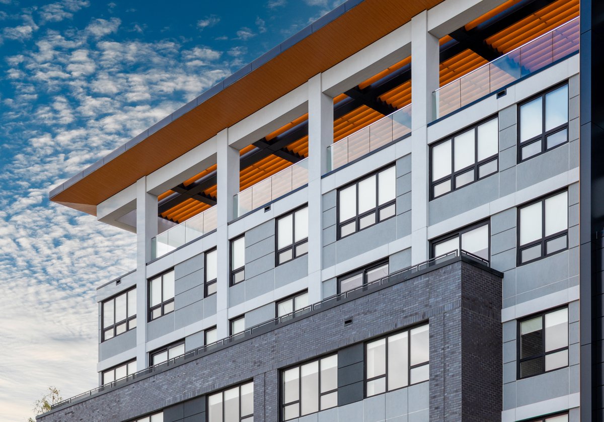 MyefskiArch's tweet image. In this architecturally-rich neighborhood, American House boasts a captivating aesthetic character and a clearly defined visual hierarchy.
#americanhouseoakpark #designcontext #myefski

bit.ly/3Fw0wjl