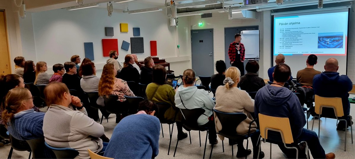 ManuPajuluoma's tweet photo. TÀnÀÀn kehittÀmispÀivÀllÀ @LapinAMK kampuksella KemissÀ. Tavoitteena oppia tuntemaan asiakkaidemme toimintaa, tutustua useisiin moderneihin oppimisympÀristöihin ja viettÀÀ mukava yhteisöllinen pÀivÀ. Onnistui. :) #LuovaEdellÀkÀvijÀ #Ulapland #LapinAMK #LUC #TietoJaDigipalvelut https://t.co/RiX1bSjREy