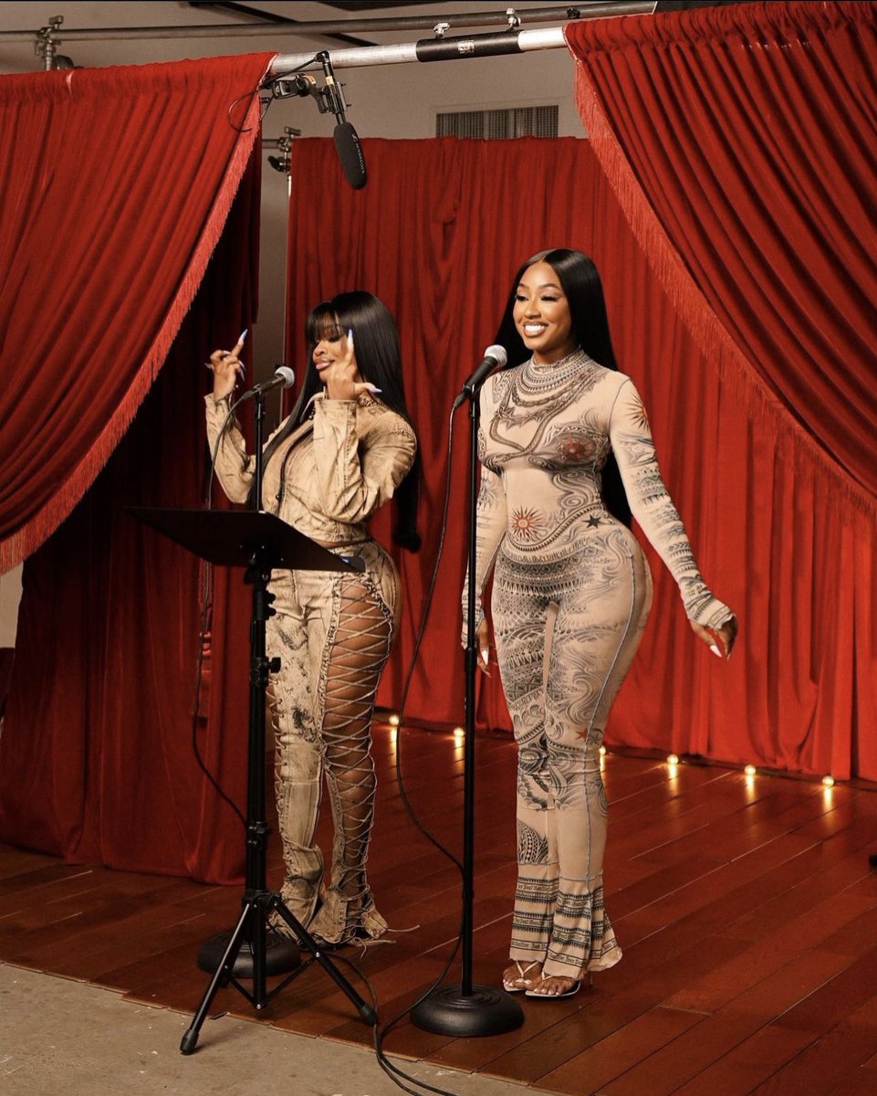 THEM>>>>> 😍😍😍😍 <a href="/citygirls/">#CityGirlsAreComing 👯‍♀️💰</a>