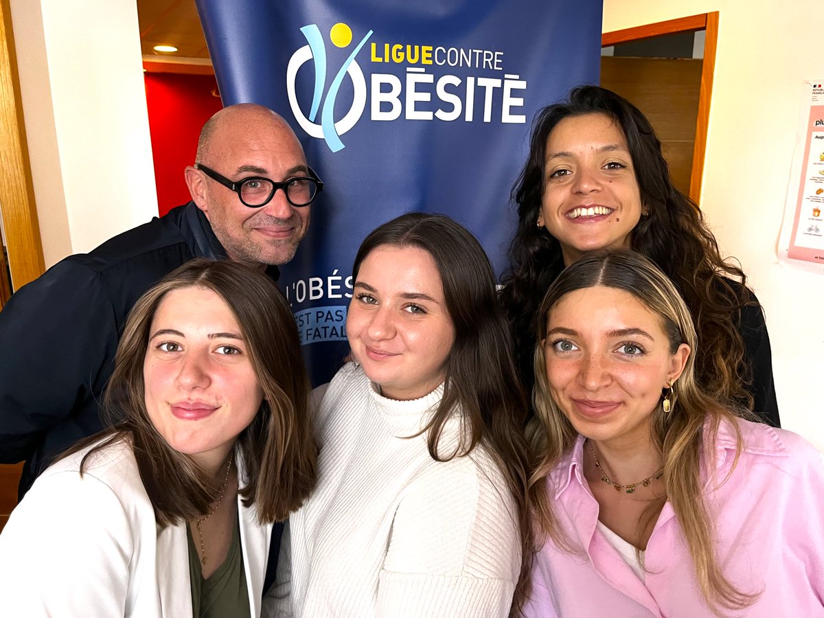 LigueObesite's tweet photo. Le service communication de la @LigueObesite s’est sérieusement étoffé avec les arrivées de @dpages34, Marie Perrier et Léa Latoud, ainsi que des "services civiques" Claire Trabelsi et Charlotte Claux. 👋🏼
https://t.co/R0O9SRzUAT https://t.co/WFKnBh7FMS